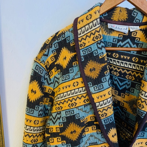 Vintage Aztec print jacket with wooden buttons. - Picture 2 of 7